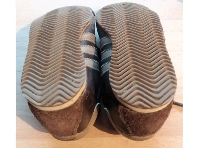 Adidas zapatillas Marrón oscuro 