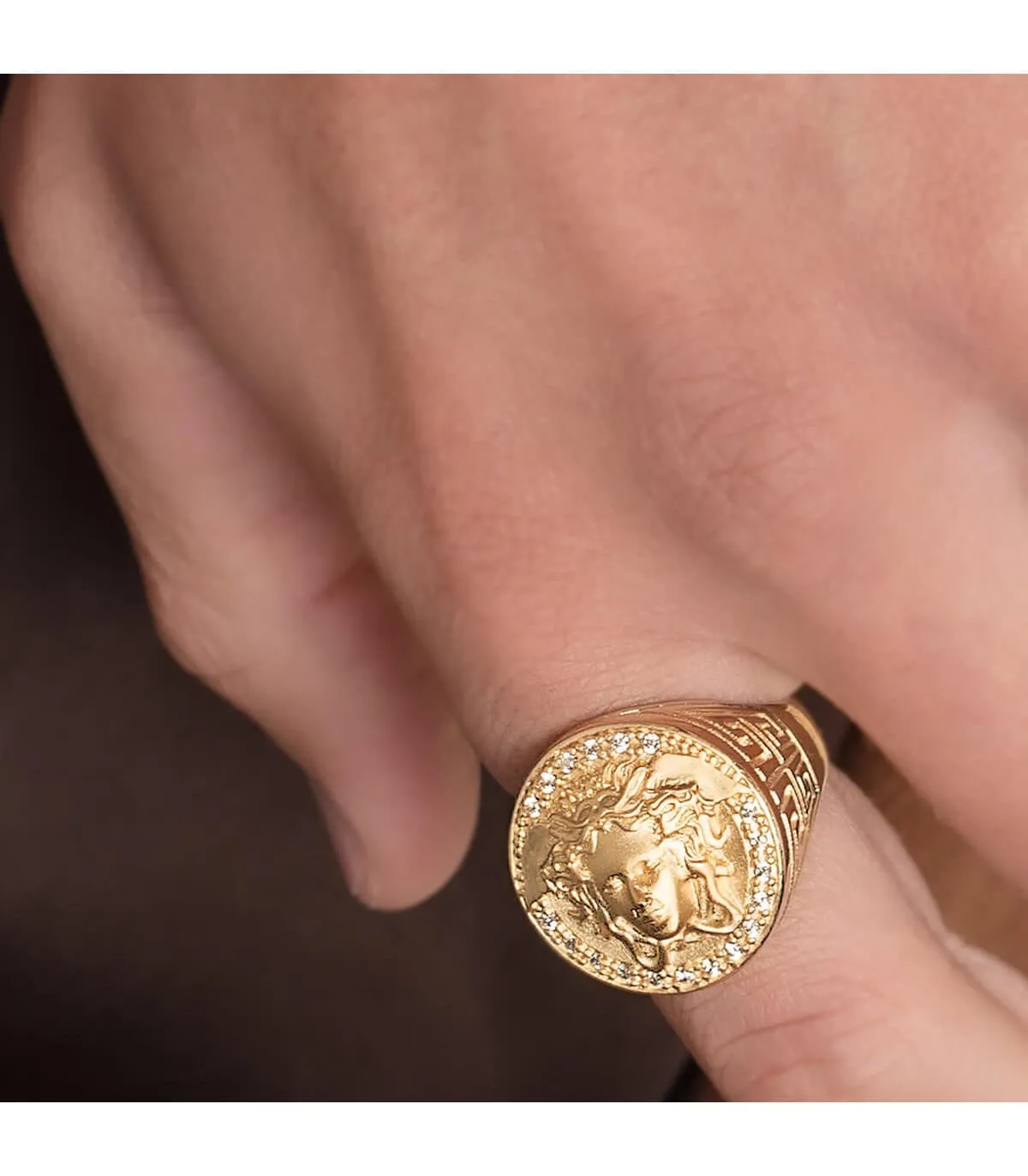 Chevalière Méduse Grecque Or jaune 18 K