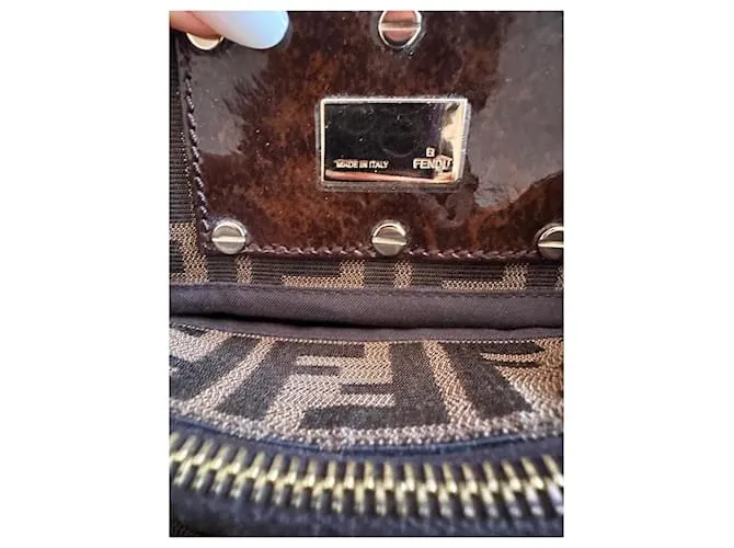 Fendi Miya Negro Marrón oscuro 