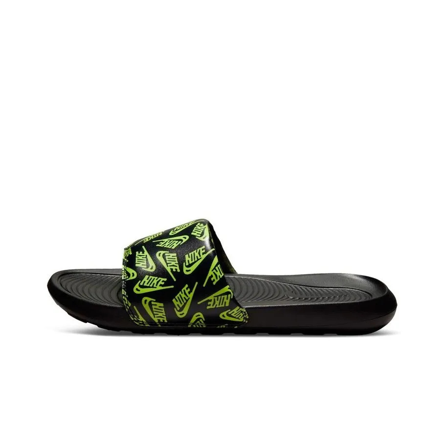 NIKE CHANCLA VICTORI ONE SLIDE PRINT CN9678010