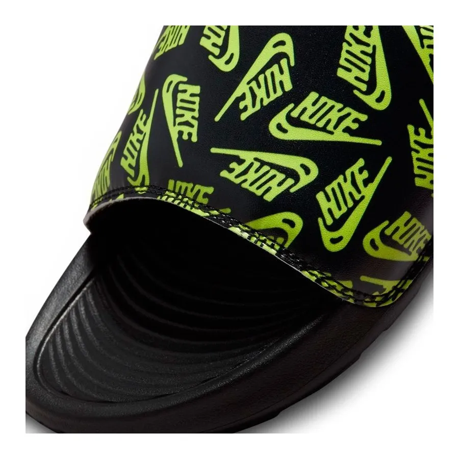 NIKE CHANCLA VICTORI ONE SLIDE PRINT CN9678010